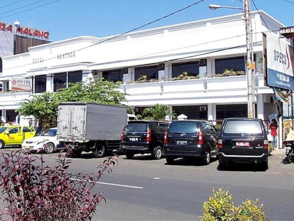 Hotel Santosa Malang Zewnętrze zdjęcie